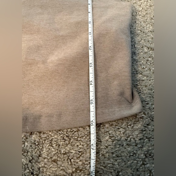 Beyond Yoga NWOT Spacedye Refocused Crop Tank in Sand Swept Heather Size Large - Picture 9 of 10